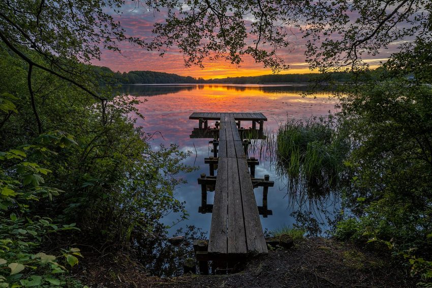serene sunrise (foto: Matthias Süßen / CC BY-SA 4.0, Wikimedia Commons)