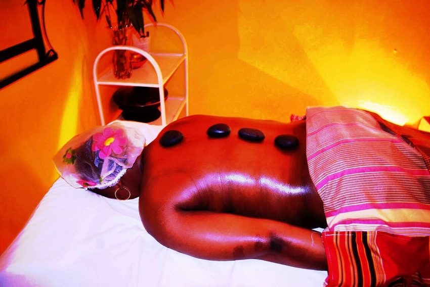 relaxation spa (foto: Alvinategyeka / CC BY-SA 4.0, Wikimedia Commons)