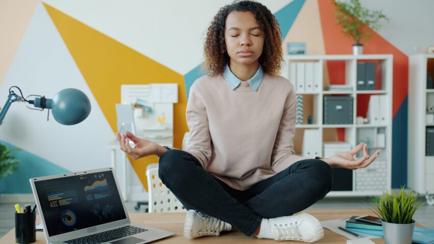 Mindfulness Aziendale Italiana: Funziona Davvero?